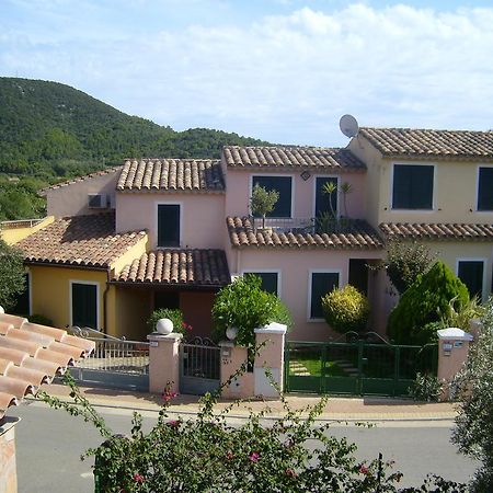 Casa Di Rosa Daire Chia Dış mekan fotoğraf