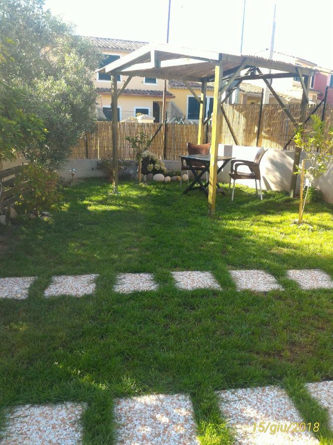 Casa Di Rosa Daire Chia Dış mekan fotoğraf